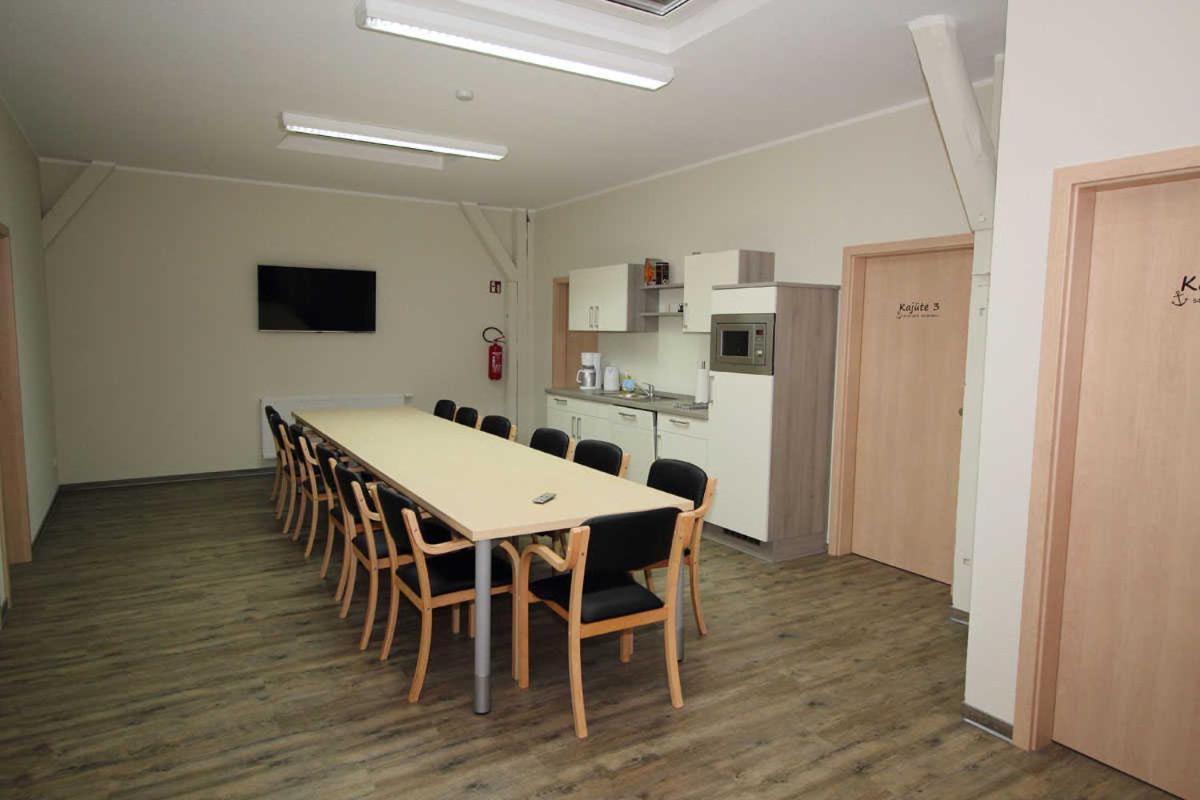 Apartamento Kutterfisch Kajüten direkt im Stadthafen Sassnitz Exterior foto