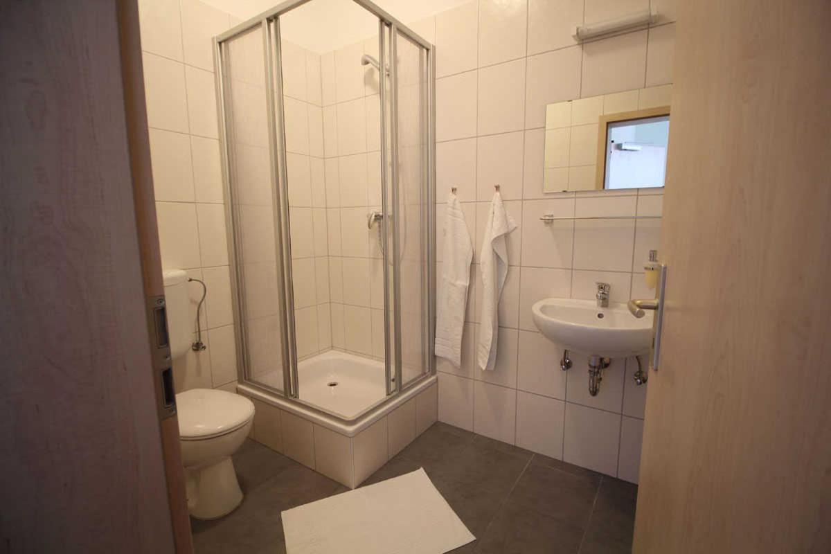 Apartamento Kutterfisch Kajüten direkt im Stadthafen Sassnitz Exterior foto
